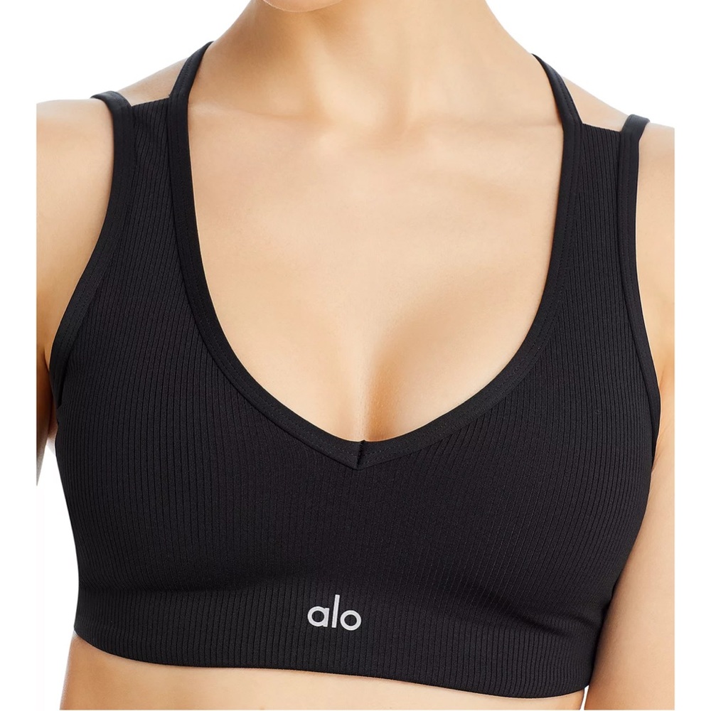 Alo Yoga Airlift Jump Start Ribbed Sports Bra
